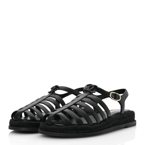 CHANEL CC logo sandals