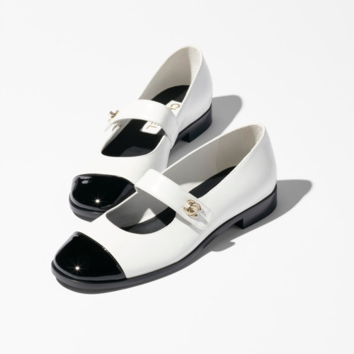 CHANEL White and Black Two-Tone Merri-Jane Shoes