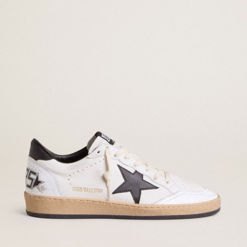 Golden Goose Womens Ball Star in nappa with black star and black heel tab