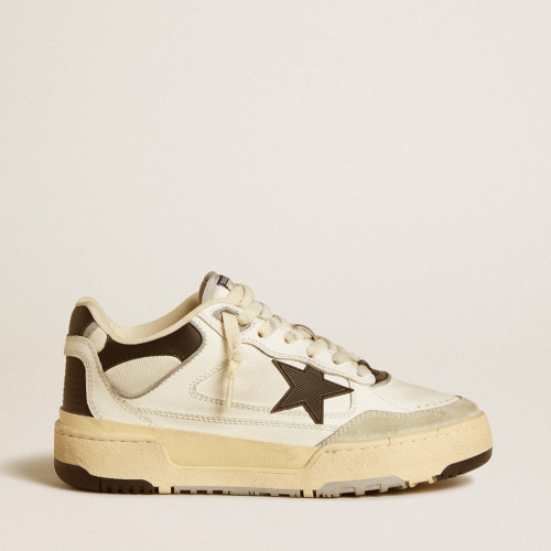 Golden Goose Mens Forty2 with black star and black leather heel tab