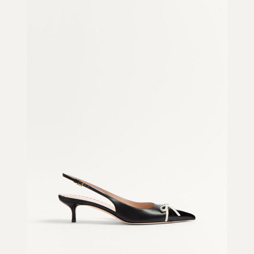 VALENTINO Garavani Bepointy patent leather and kidskin slingback pump