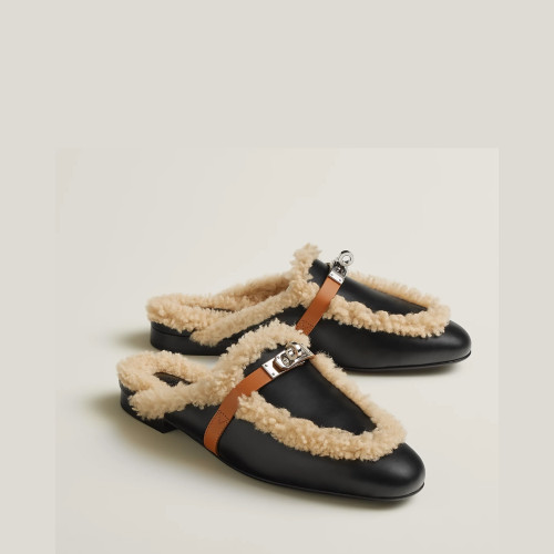 Hermes Oz mule