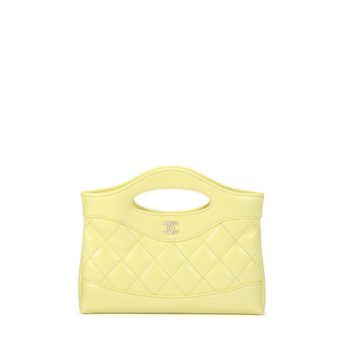 CHANEL CLUTCH WITH CHAIN