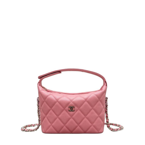 CHANEL CLUTCH WITH CHAIN