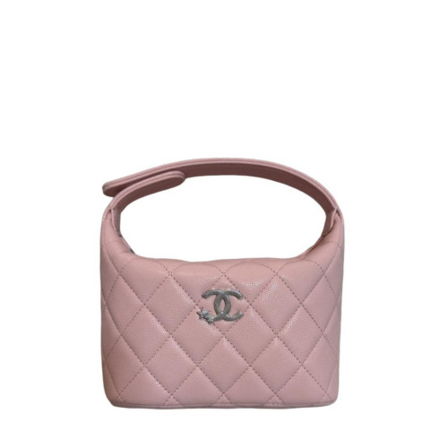 CHANEL CLUTCH WITH CHAIN