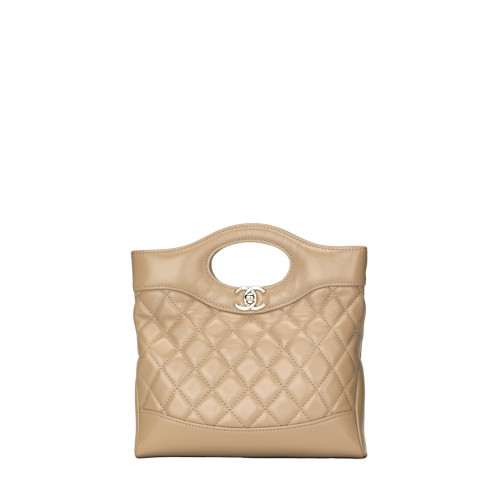 CHANEL CLUTCH WITH CHAIN