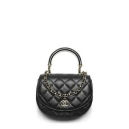Chanel Pearl with Chain Bag