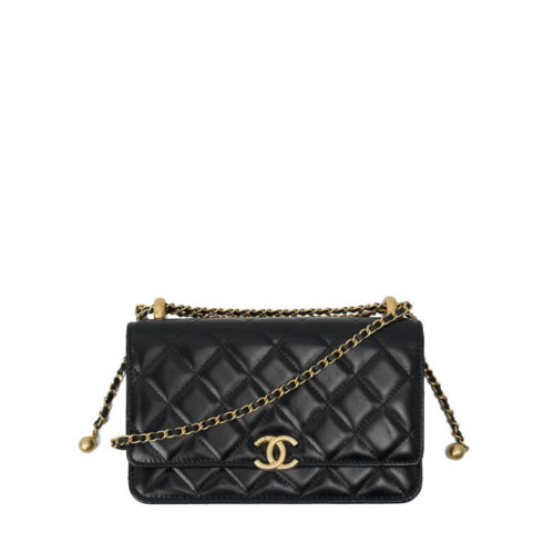 Chanel wallet on chain