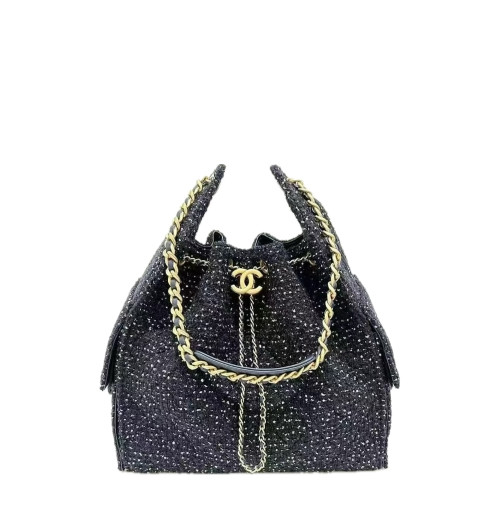 CHANEL 25 medium handBAG
