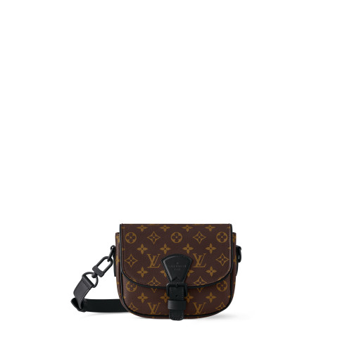 Louis Vuitton Montsouris Messenger PM