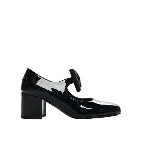 CHANEL Mary Jane Pendant Leather Pumps