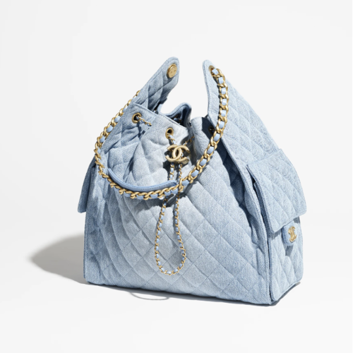 CHANEL 25 Medium Handbag