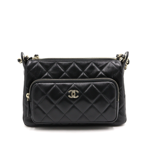 CHANEL Clutch with Chain