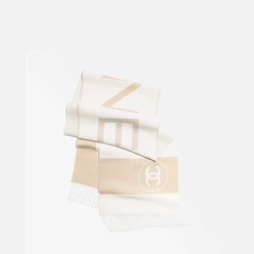 CHANEL SCARF