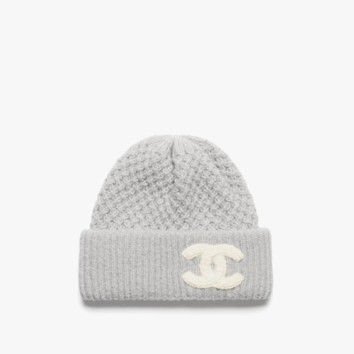 CHANEL 25FW 25K Cashmere Beanie CC Logo Knit Hat