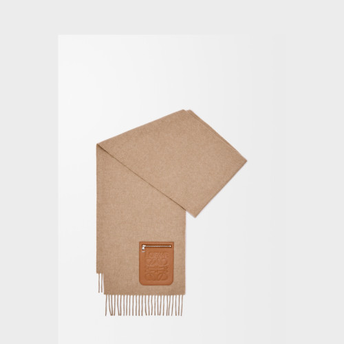 Loewe Scarf in wool and cashmere