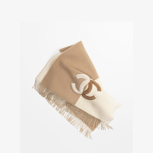 CHANEL Stole Cashmere & Shearling Lambskin