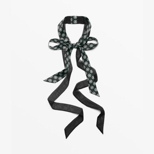 CHANEL FALL-WINTER 2025/26 SLIM BANDEAU Silk Twill Black & White