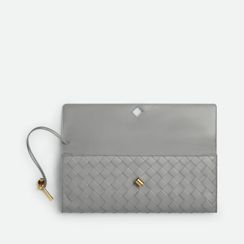Bottega veneta Andiamo Clutch